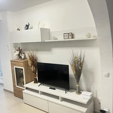 Casa Bianca * Κάλπε